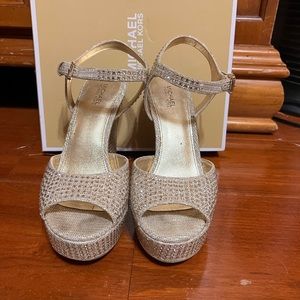 MK Gold Sparkle Chunky Heal